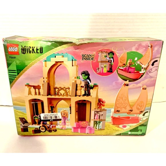 LEGO Wicked: Glinda, Elphaba & Nessarose at Shiz University (75681) - SEE PHOTOS - Picture 7 of 7